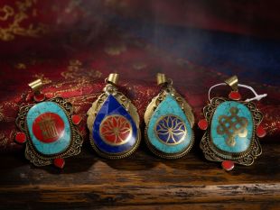 Tibetan Style Copper Pendant (each)