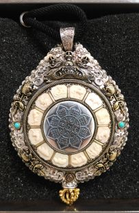 Protection Mandala pendant sterling silver